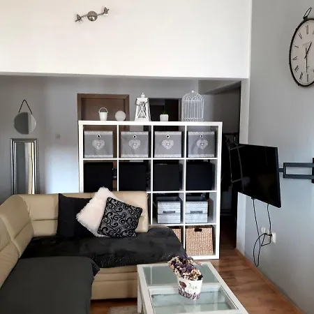 Apartment Lucy 1 Kastela
